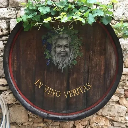 Bili Postira